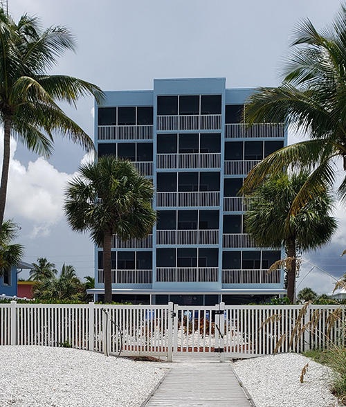 Beach Club I