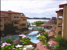 Cancún Clipper Club
