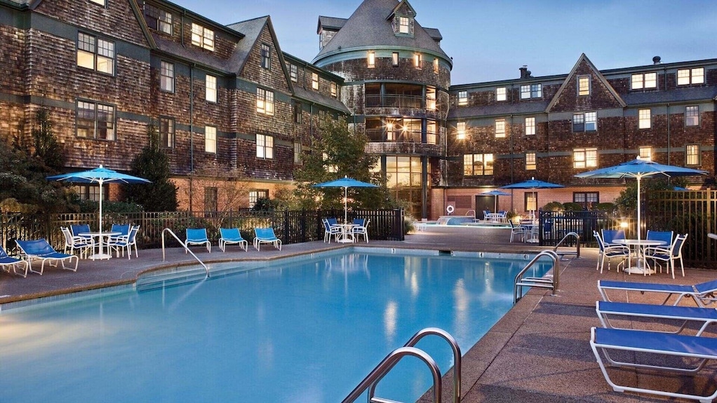 Club Wyndham Long Wharf