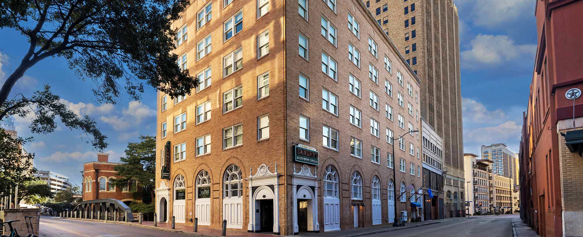 Club Wyndham Riverside Suites