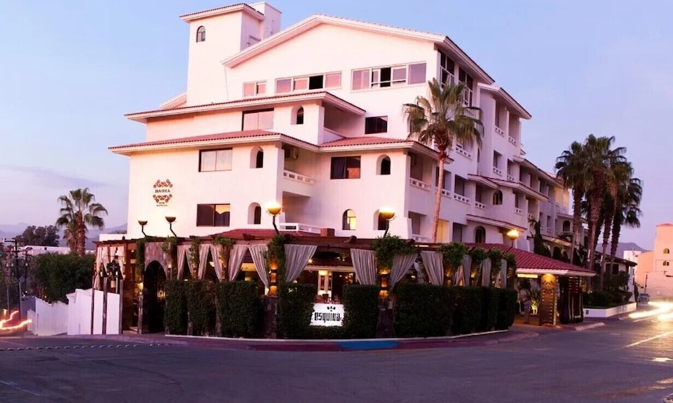 Condo Hotel Bahía