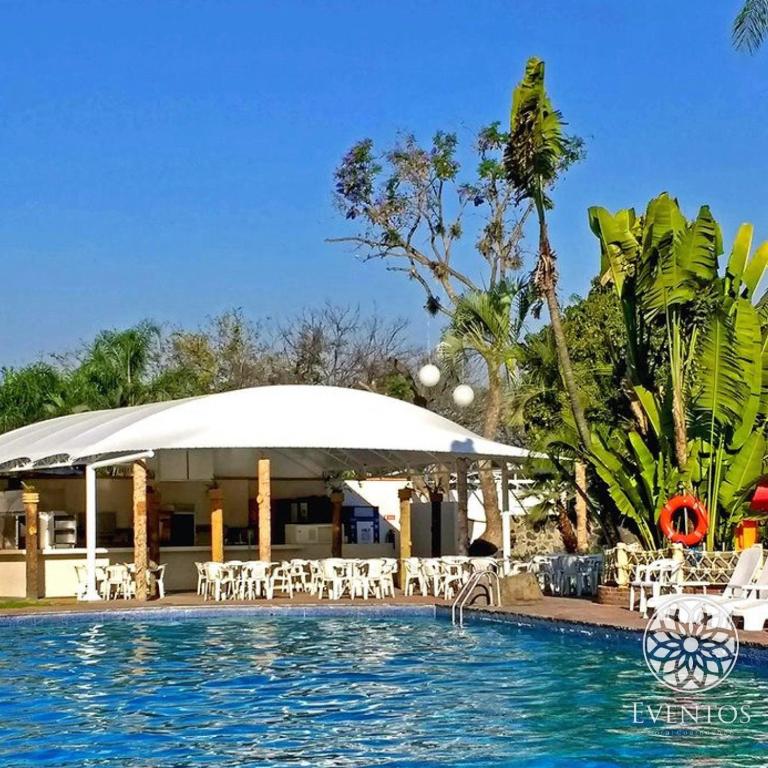 Coral Cuernavaca Resort & Spa