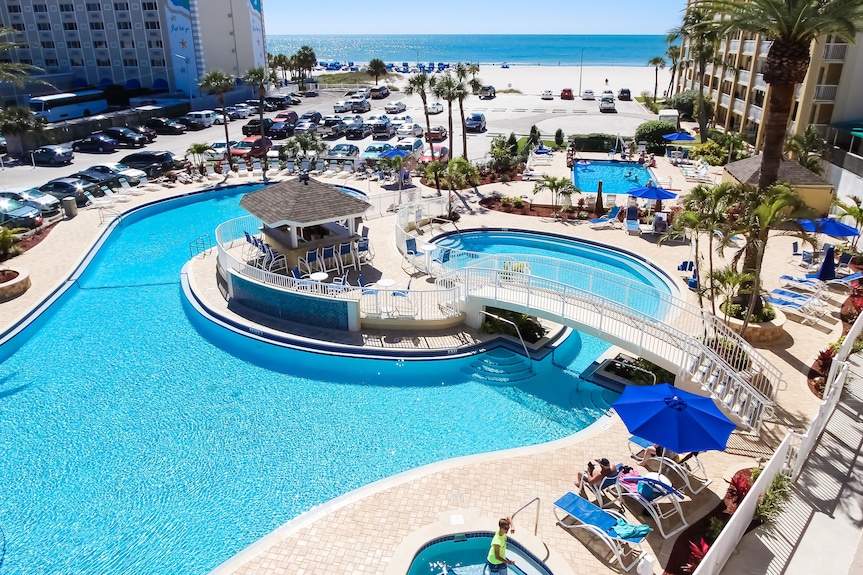 Coral Reef Beach Resort