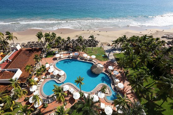 Hotel Emporio Ixtapa