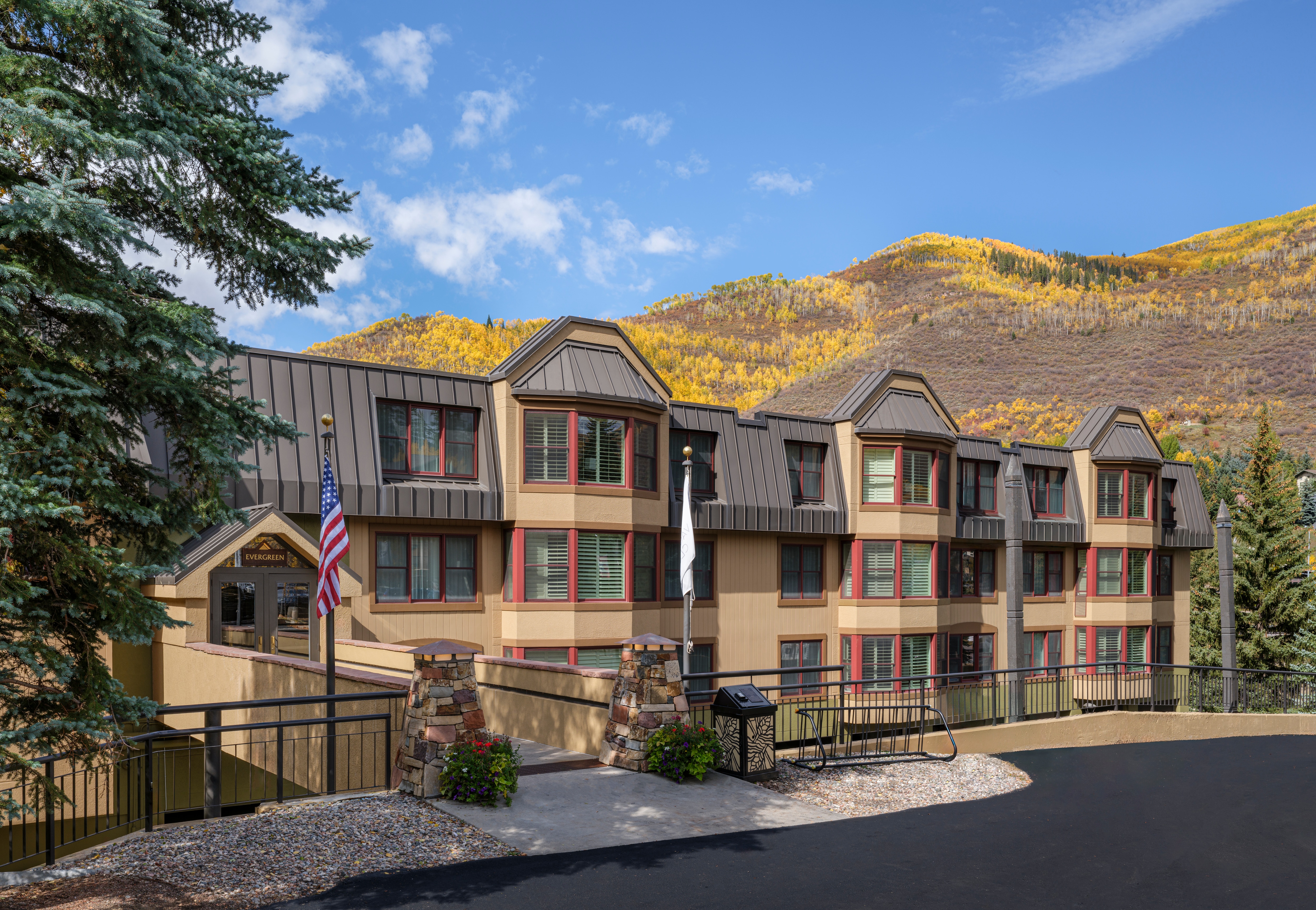 Marriott's StreamSide