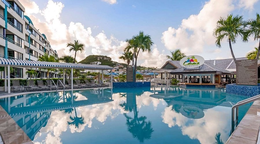 Royal Palm Beach Resort