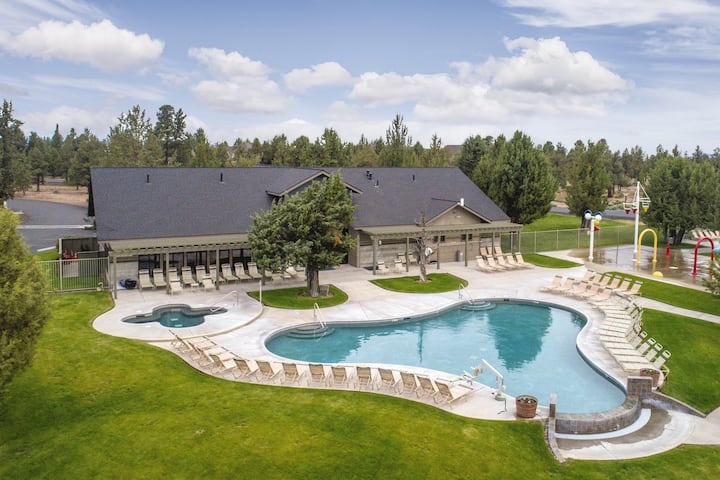 WorldMark Eagle Crest