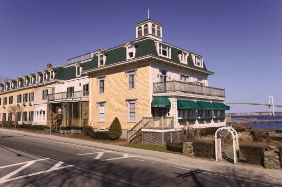 Wyndham Bay Voyage Inn